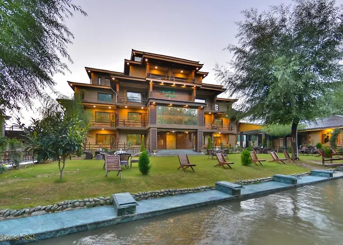 Eden s & Spa, PahalgamResort Hotel